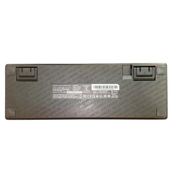 Razer Huntsman Mini 60% RGB Gaming Keyboard - Pre-Owned - Picture 9 of 11